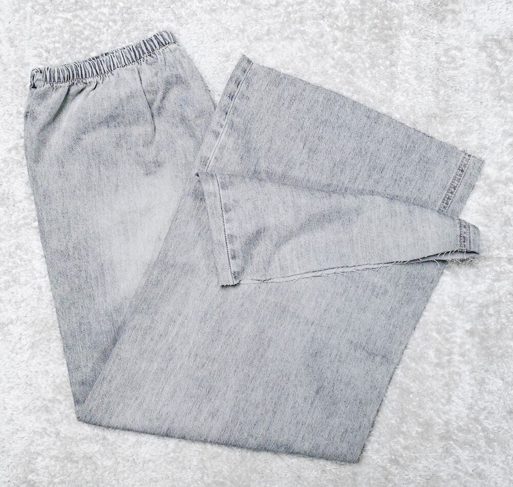 H&M Gray Wash Wide Leg Pull On Denim Jeans Pants Ankle Length Womens Size M